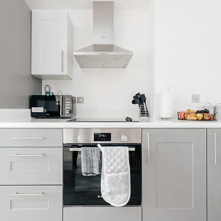 Lovely One Bed Duplex Flat-3